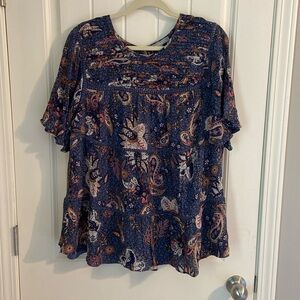 2X Daniel Rainn EUC Flutter Sleeve Blouse